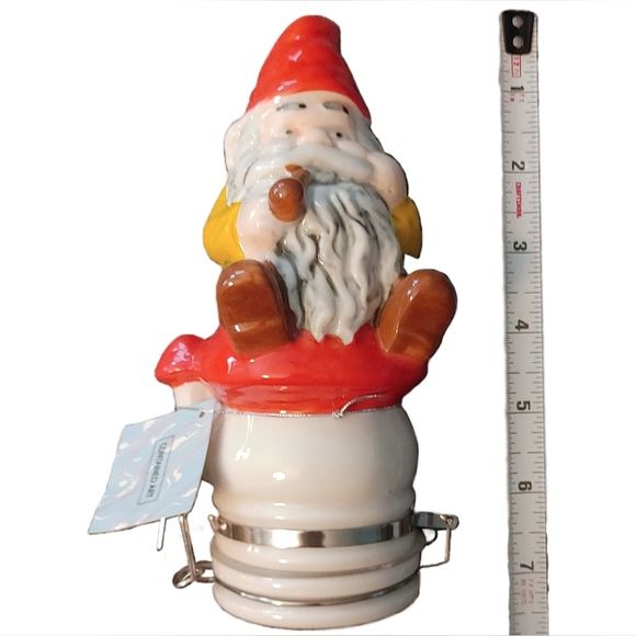 Porcelain Gnome 250ml Storage Jar - Picture 2 of 5